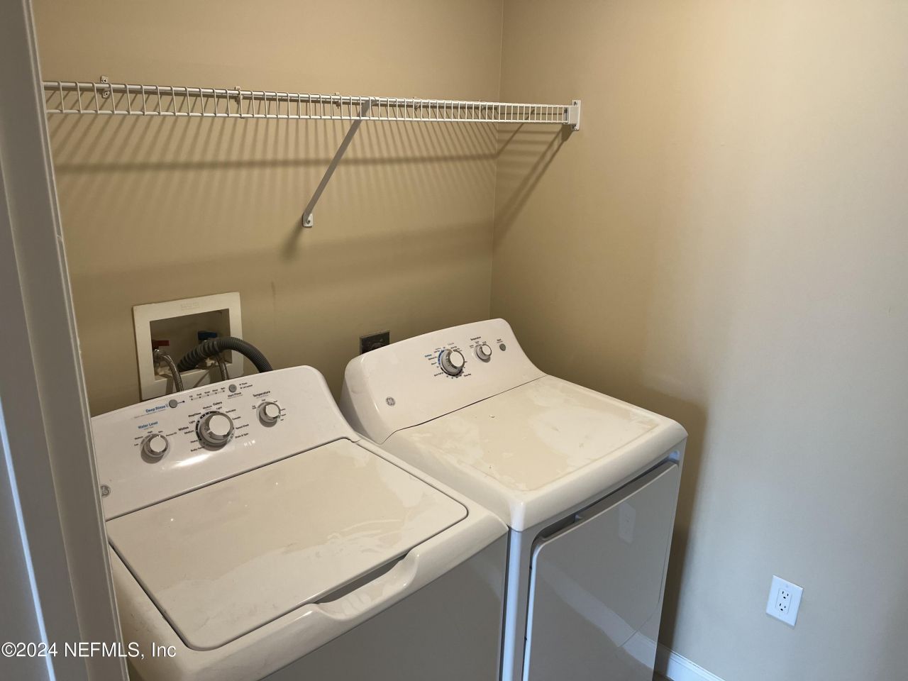 400 E Bay Street, Unit 402, Jacksonville, FL 32202 Photo
