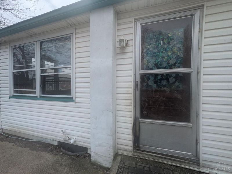 510 W Walnut Street, Franklin Twp, OH 45120 Photo 4