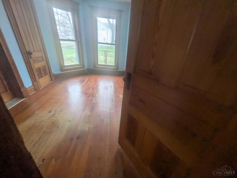 510 W Walnut Street, Franklin Twp, OH 45120 Photo 6