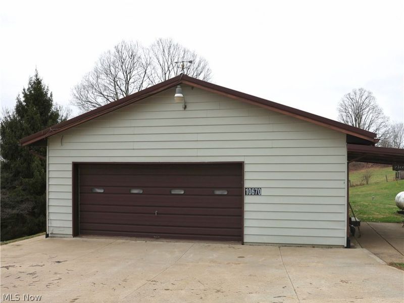 10670 County Road 6, Killbuck, OH 44637 Photo 10