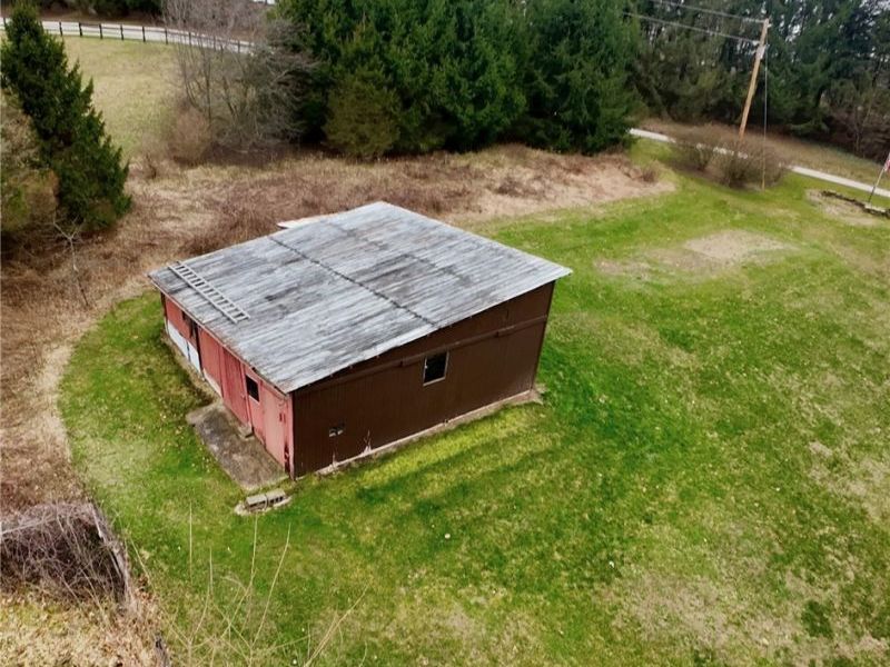 10670 County Road 6, Killbuck, OH 44637 Photo 13