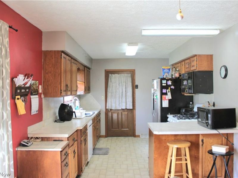 10670 County Road 6, Killbuck, OH 44637 Photo 16