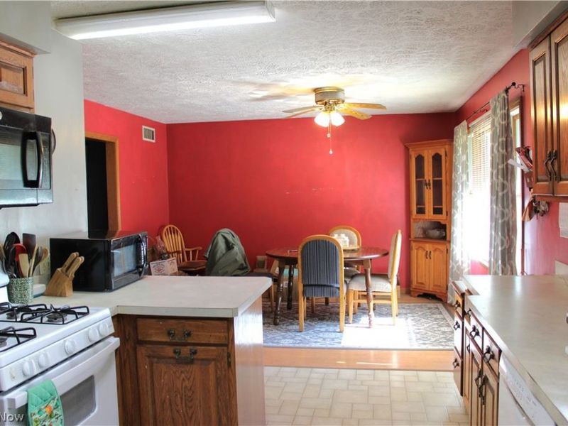 10670 County Road 6, Killbuck, OH 44637 Photo 17