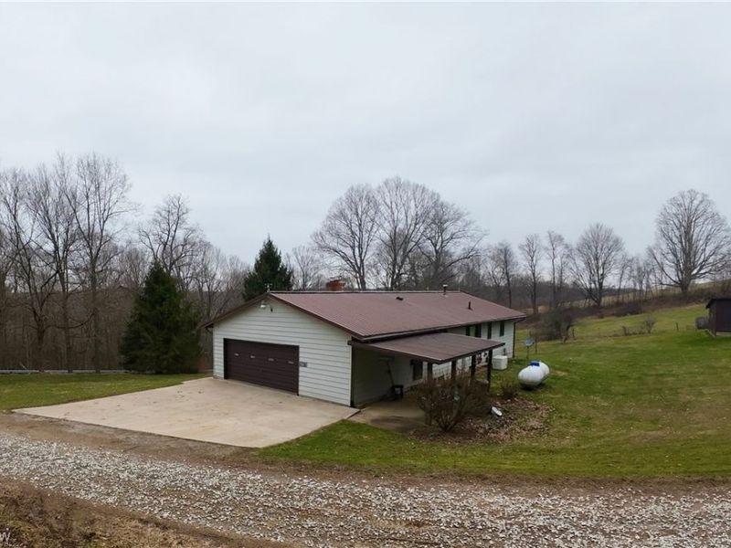 10670 County Road 6, Killbuck, OH 44637 Photo 9