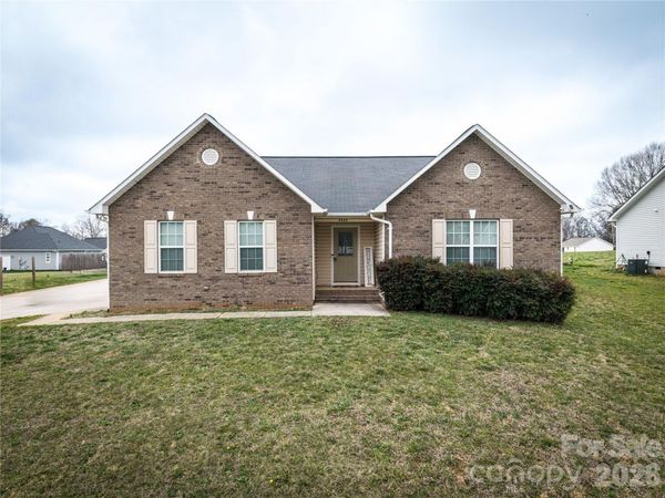 4829 County Home Road , Conover, NC 28613