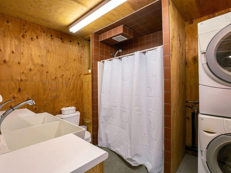Property Image 64