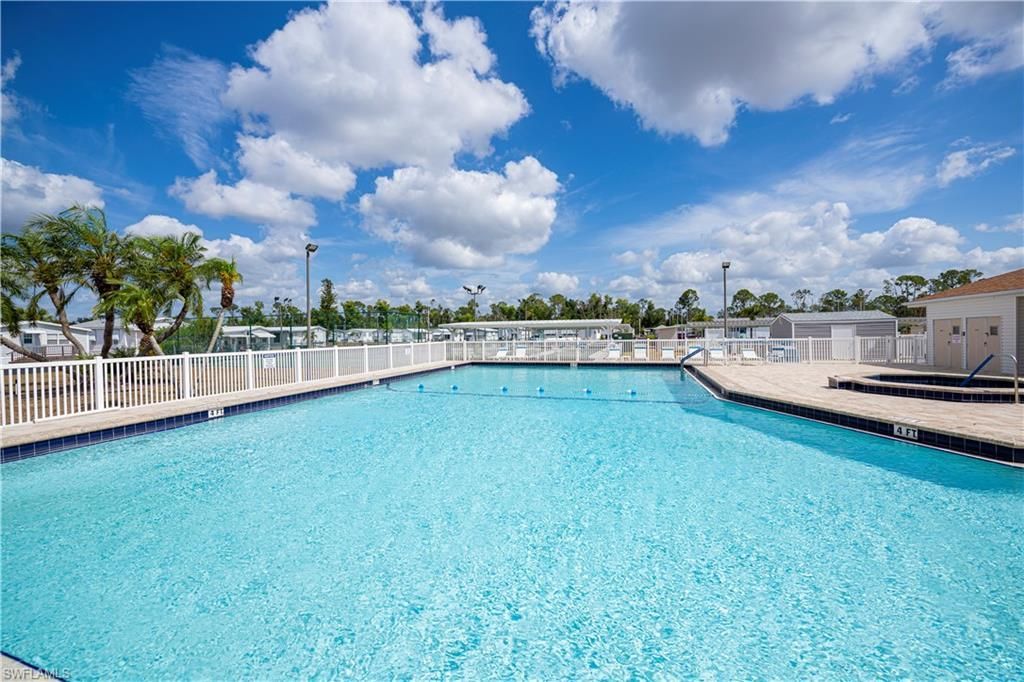 51 La Fonda Ln, North Fort Myers, FL 33903 Photo