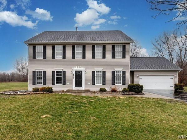 9520 Lapp Road, Clarence Center, NY 14032