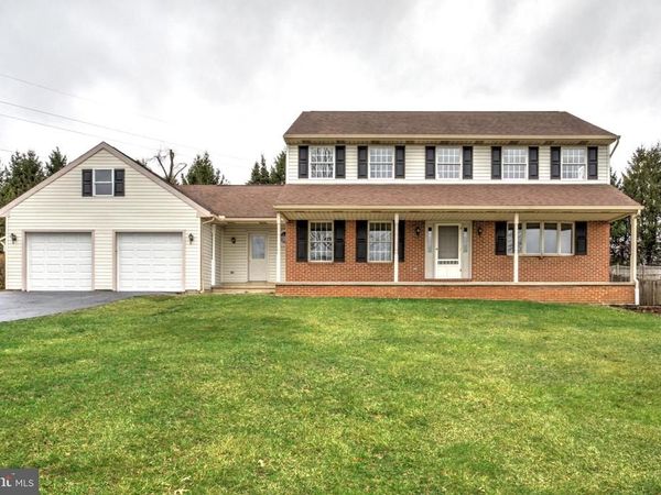 1806 BRIARCREEK LANE , MIDDLETOWN, PA 17057