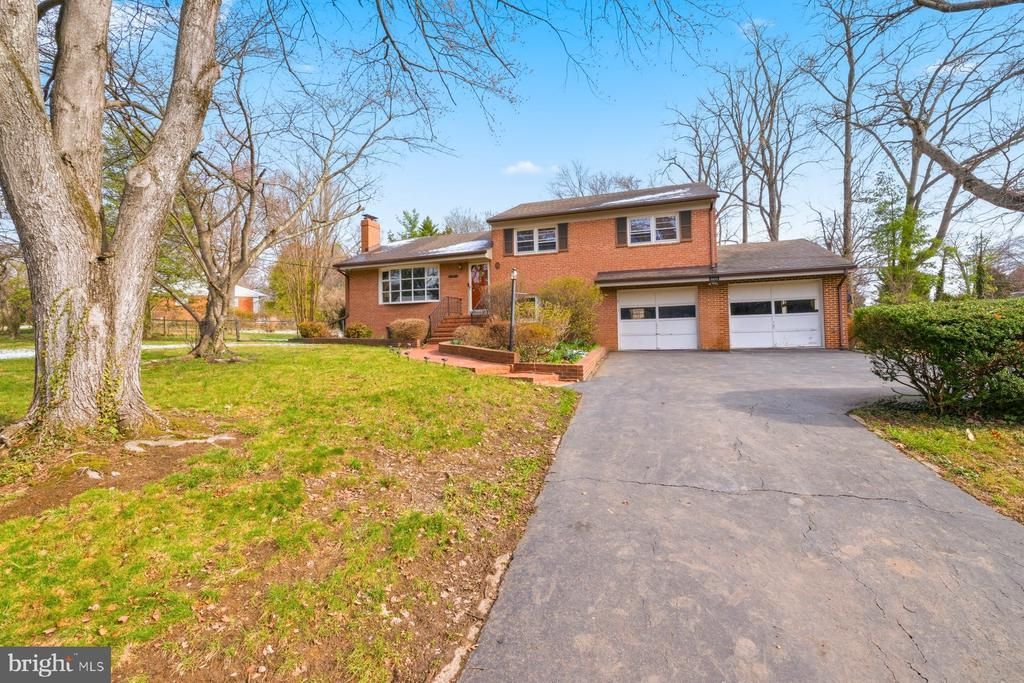 6424 Vale Street, Alexandria, VA 22312 Main Photo