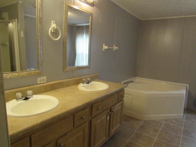 2700 Capricorn Dr.  Photo 19