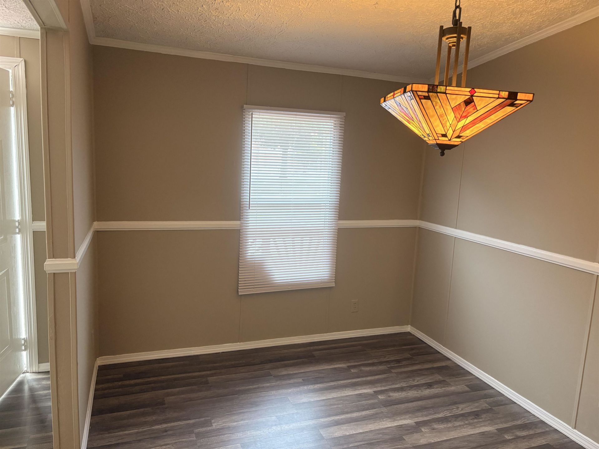 2700 Capricorn Dr. Photo 6