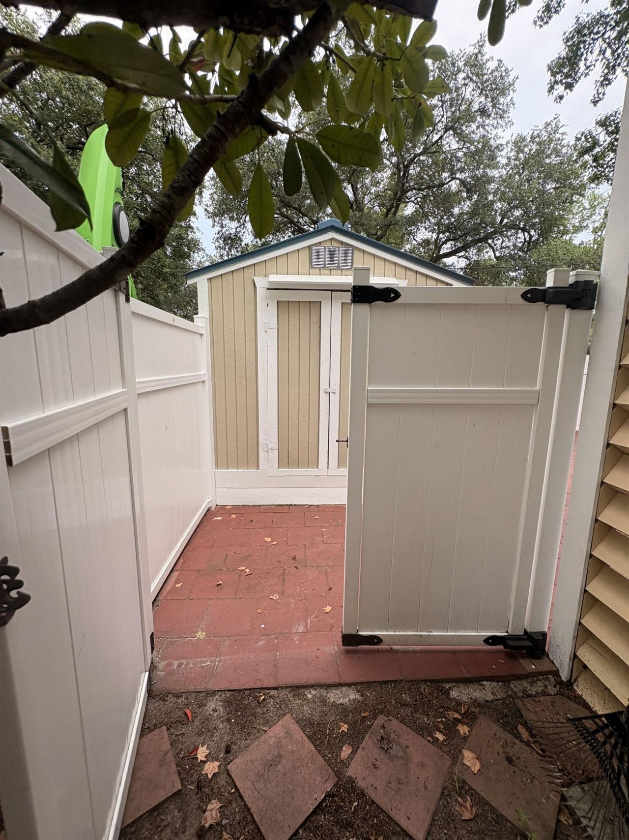 2700 Capricorn Dr. Photo 62