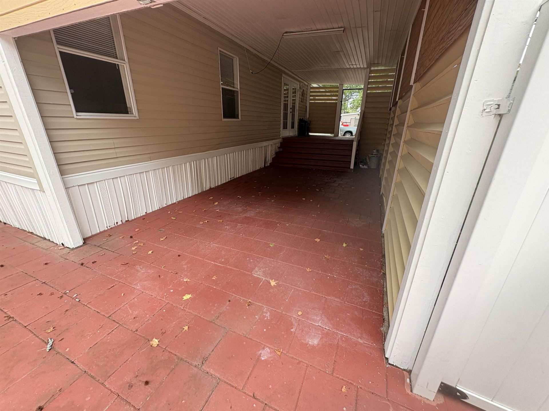 2700 Capricorn Dr. Photo 68