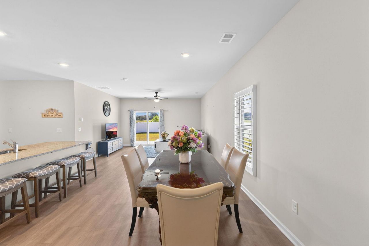 264 Carolina Lakes Blvd. Photo 14