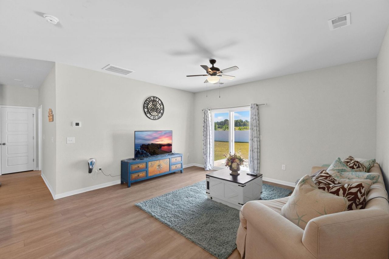 264 Carolina Lakes Blvd. Photo 15