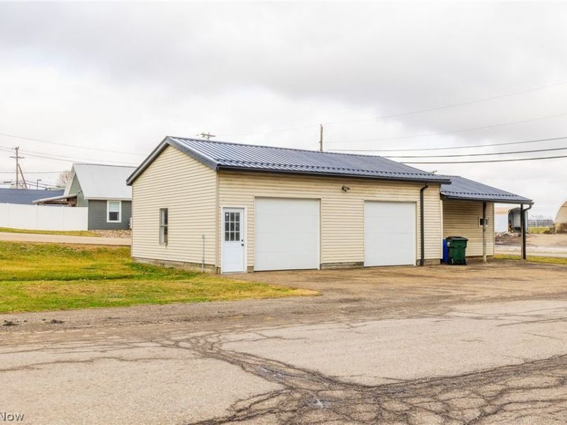 301 W Main Street, Wilmot, OH 44689 Photo 2