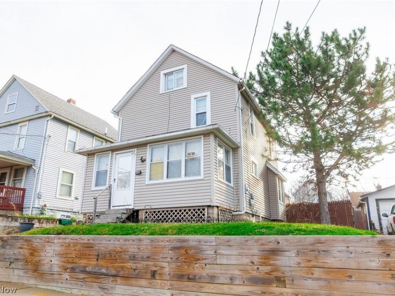 2125 10th Street SW, Akron, OH 44314 Photo 8