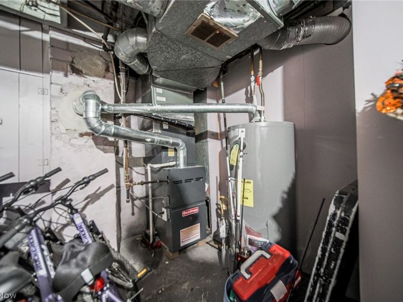 2715 Blair Place SW, Canton, OH 44710 Photo 16