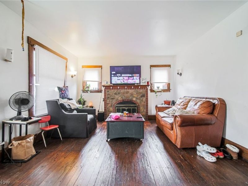 2715 Blair Place SW, Canton, OH 44710 Photo 3