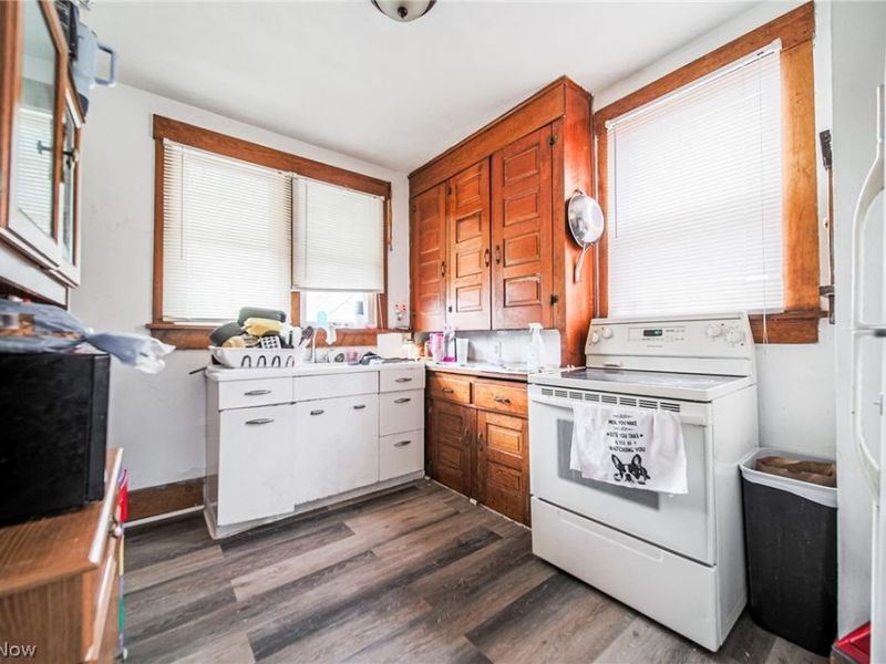 2715 Blair Place SW, Canton, OH 44710 Photo 4