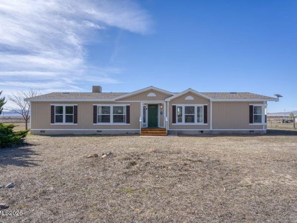 22225 Topaz Lake Lane, Lovelock, NV 89419