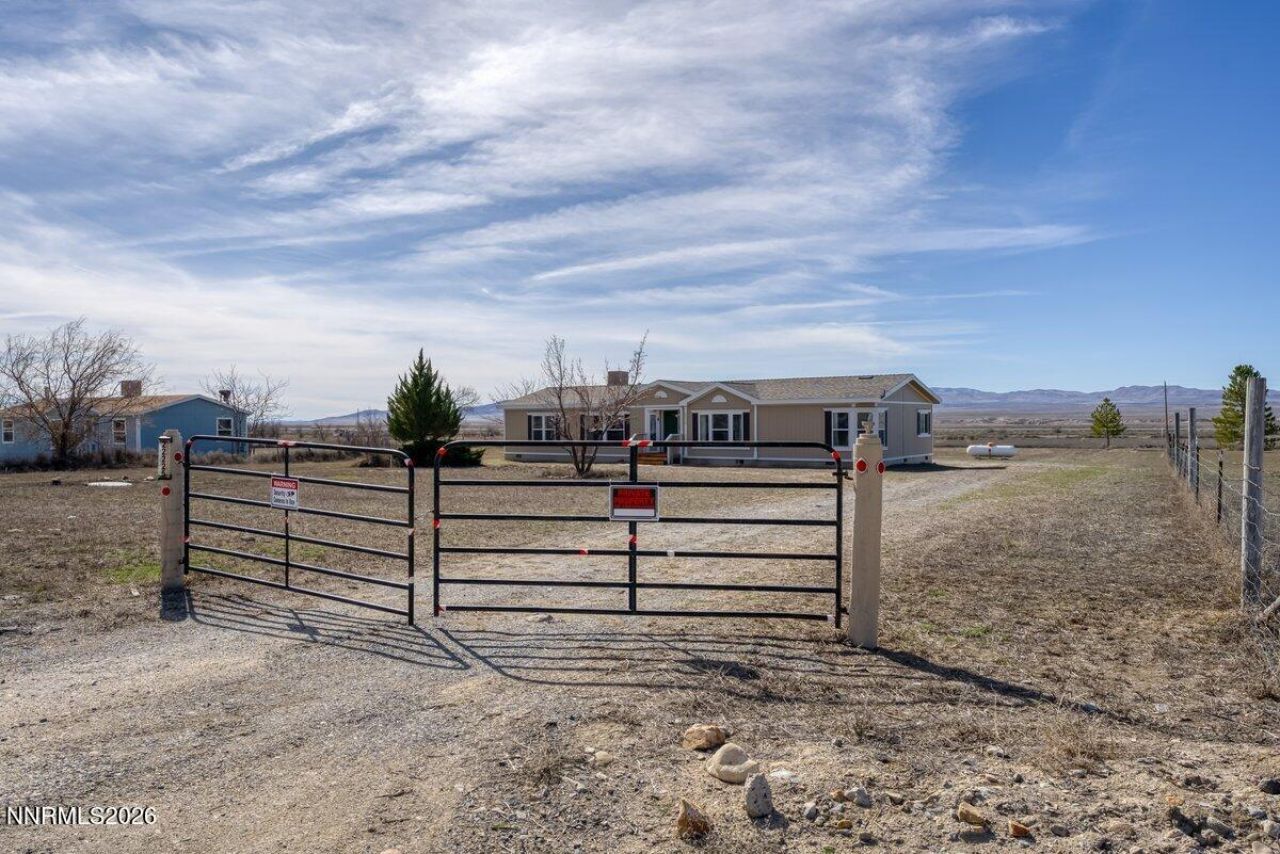 22225 Topaz Lake Lane, Lovelock, NV 89419 Photo