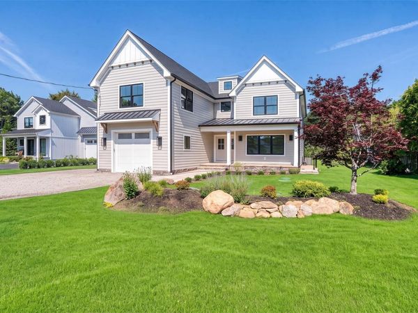53 S Phillips Avenue, Remsenburg, NY 11972