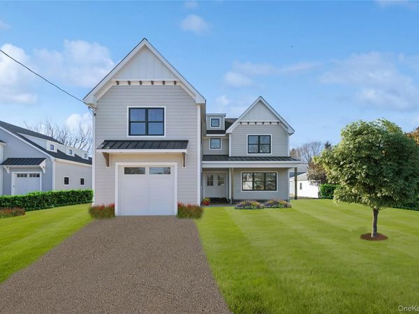 53 S Phillips Avenue , Remsenburg, NY 11972