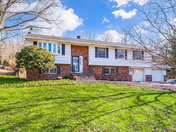 52 Woodland Road , Highland Mills, NY 10930