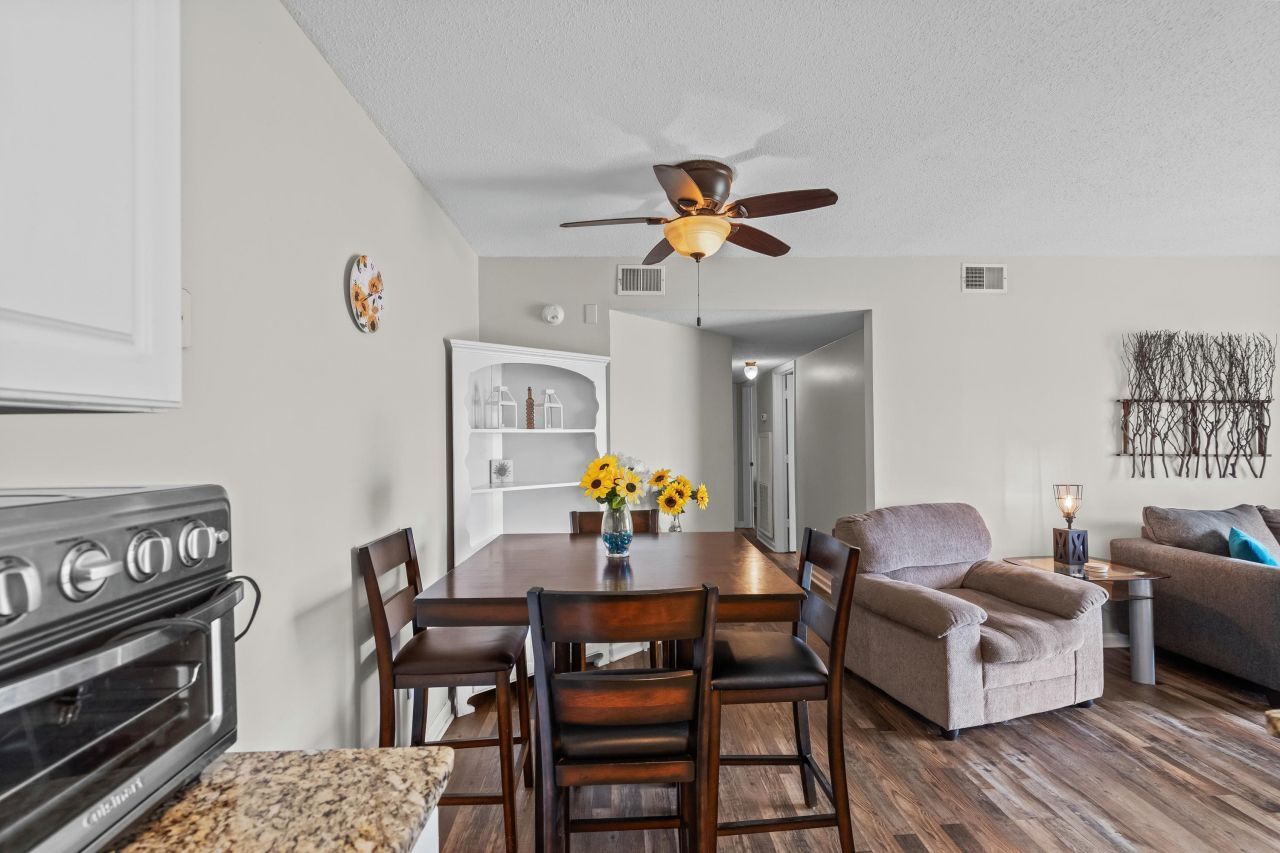 1356 Glenns Bay Rd.  Photo 10