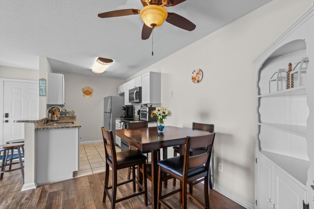 1356 Glenns Bay Rd.  Photo 11