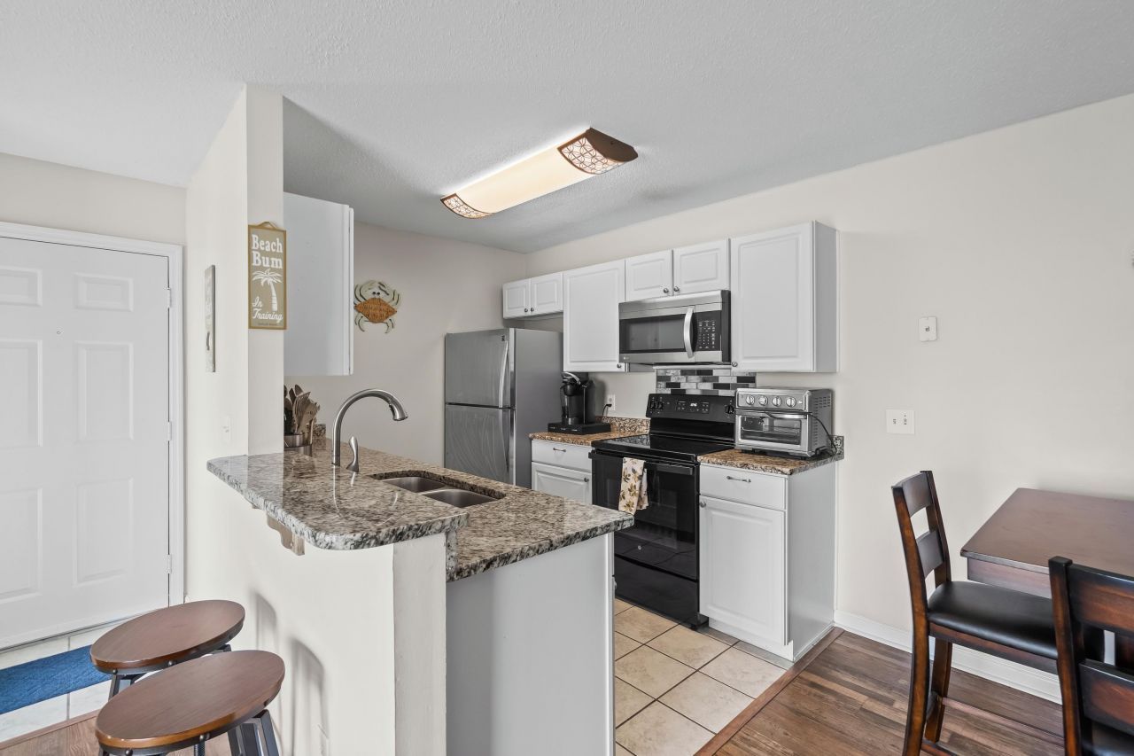 1356 Glenns Bay Rd.  Photo 12