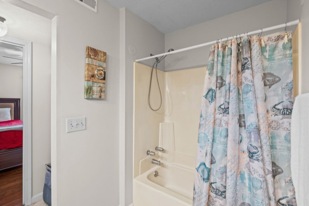 1356 Glenns Bay Rd.  Photo 23