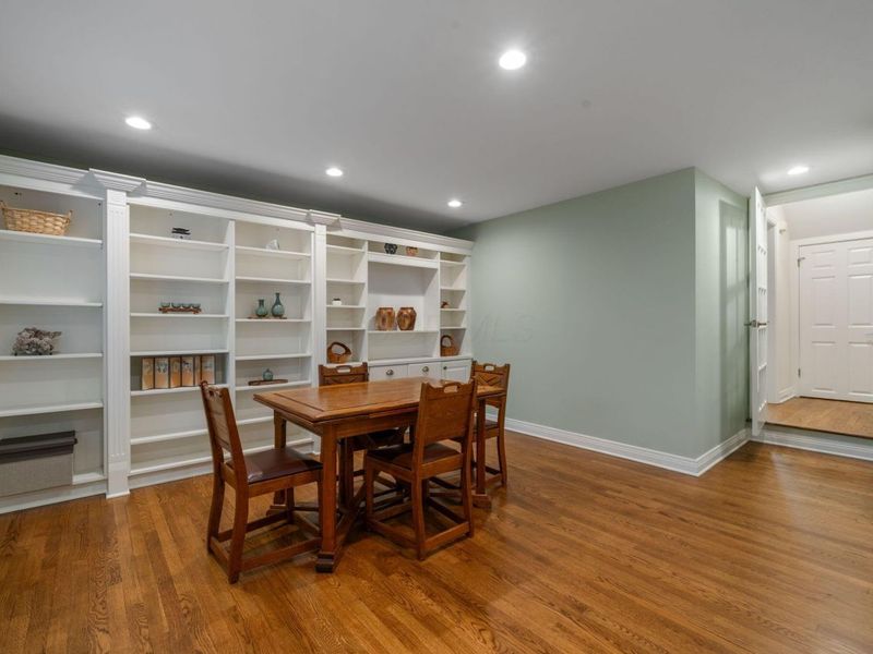 2604 Sherwood Road, Columbus, OH 43209 Photo 10