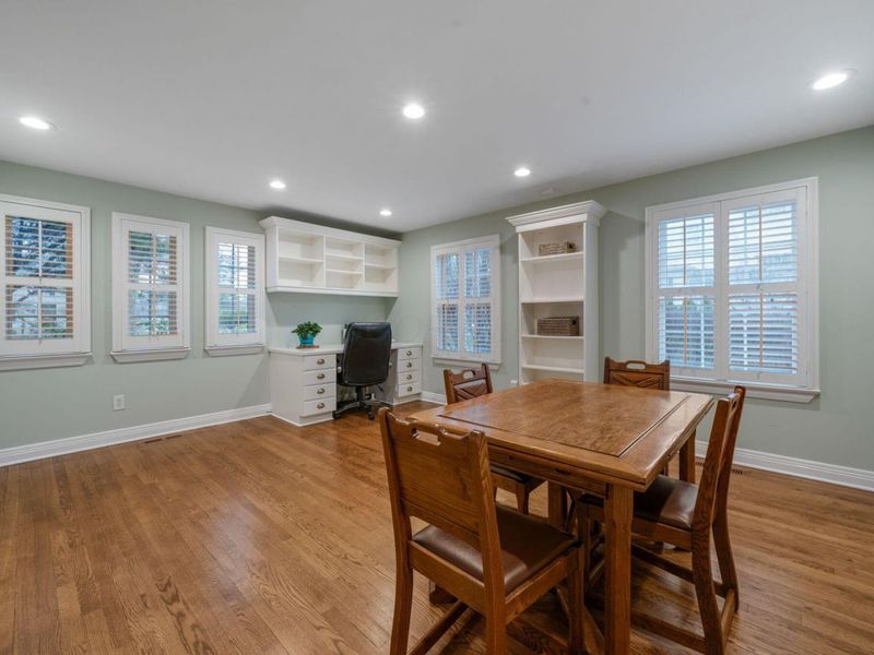 2604 Sherwood Road, Columbus, OH 43209 Photo 11