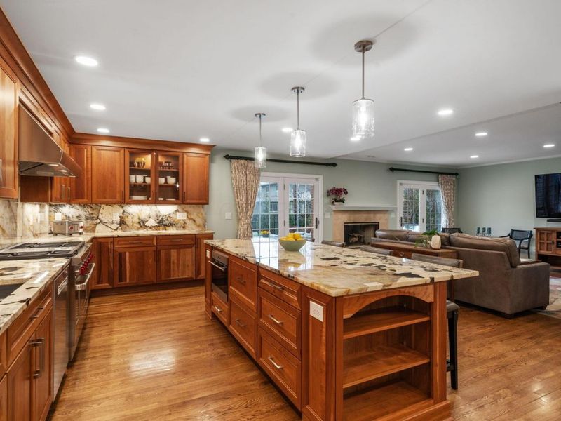 2604 Sherwood Road, Columbus, OH 43209 Photo 12