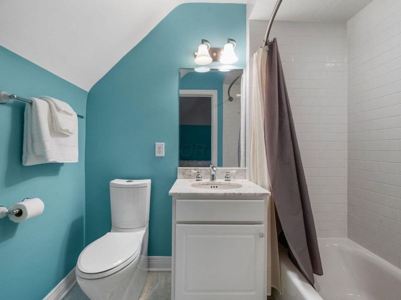 2604 Sherwood Road, Columbus, OH 43209 Photo 38