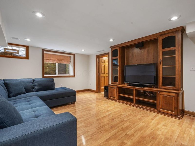 2604 Sherwood Road, Columbus, OH 43209 Photo 51