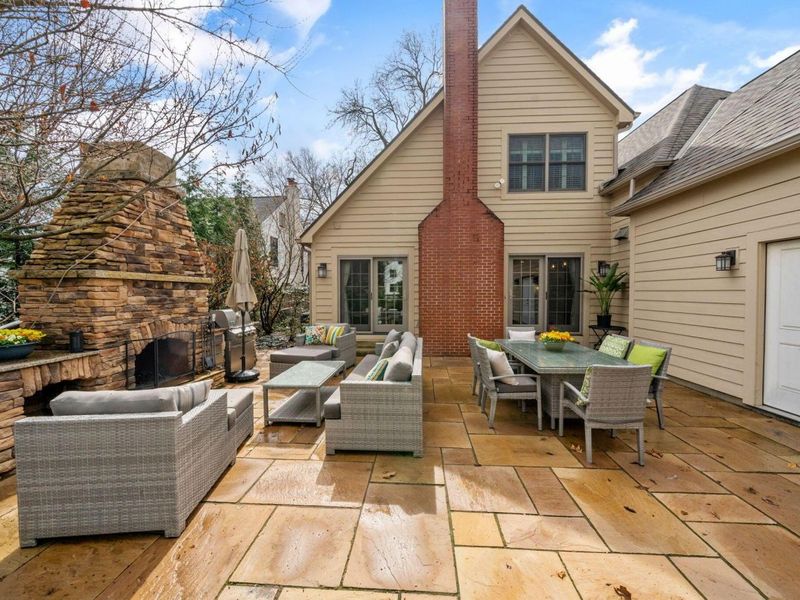 2604 Sherwood Road, Columbus, OH 43209 Photo 59