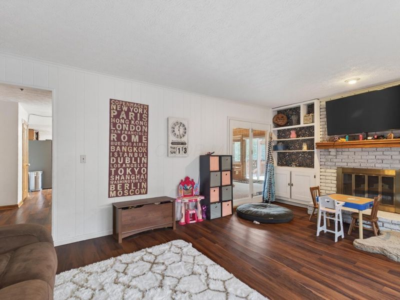 1755 Hillandale Avenue, Columbus, OH 43229 Photo 14