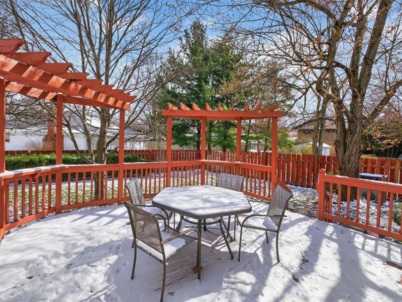 1755 Hillandale Avenue, Columbus, OH 43229 Photo 32