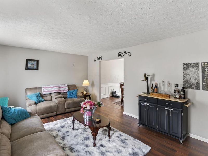 1755 Hillandale Avenue, Columbus, OH 43229 Photo 6