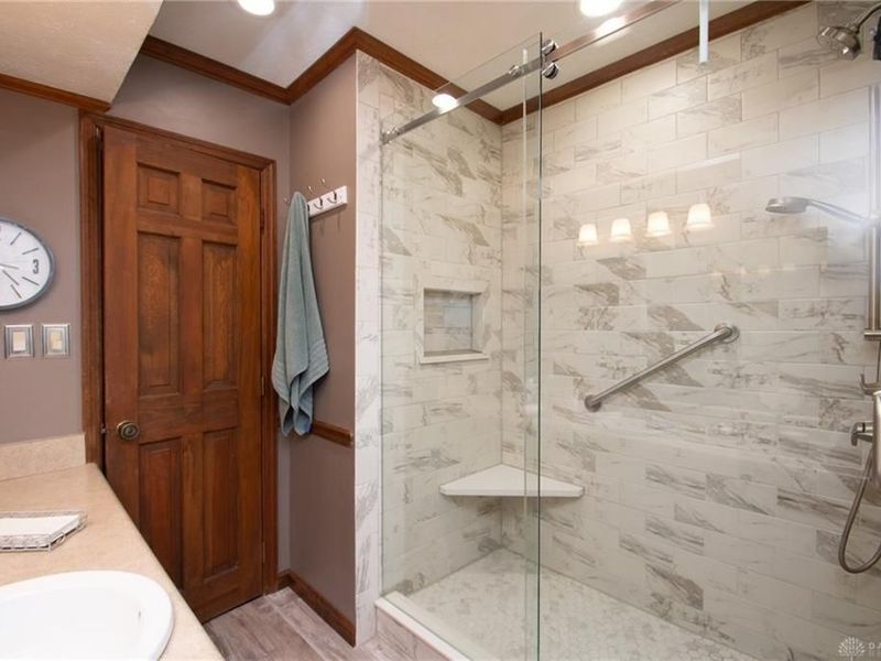 471 Roselake Drive, Centerville, OH 45458 Photo 39