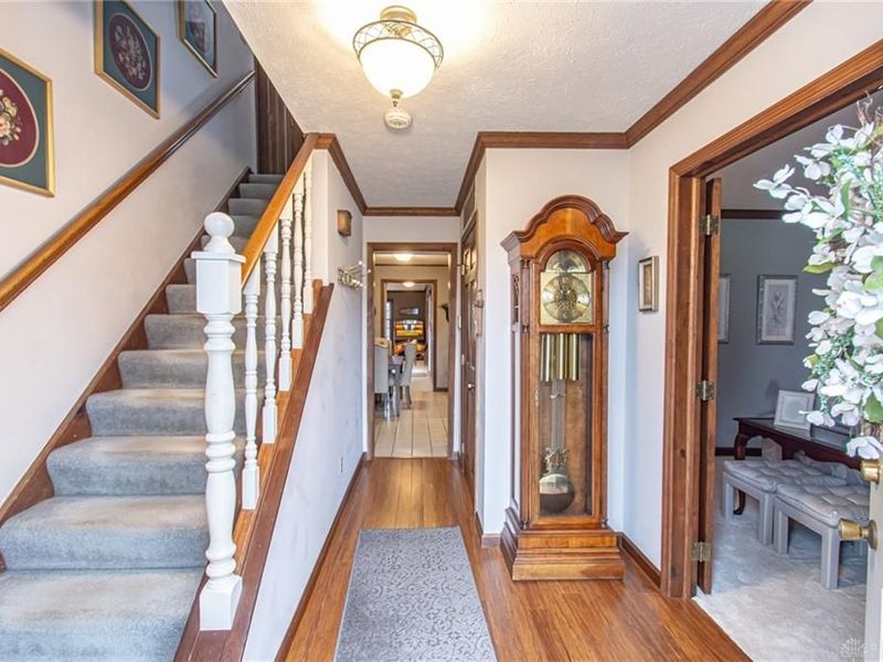 471 Roselake Drive, Centerville, OH 45458 Photo 7