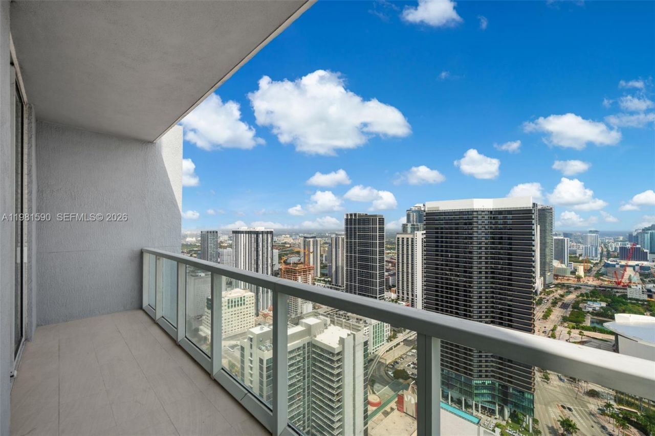 Please Call For Address, Unit UPH-4904, Miami, FL 33132 Photo