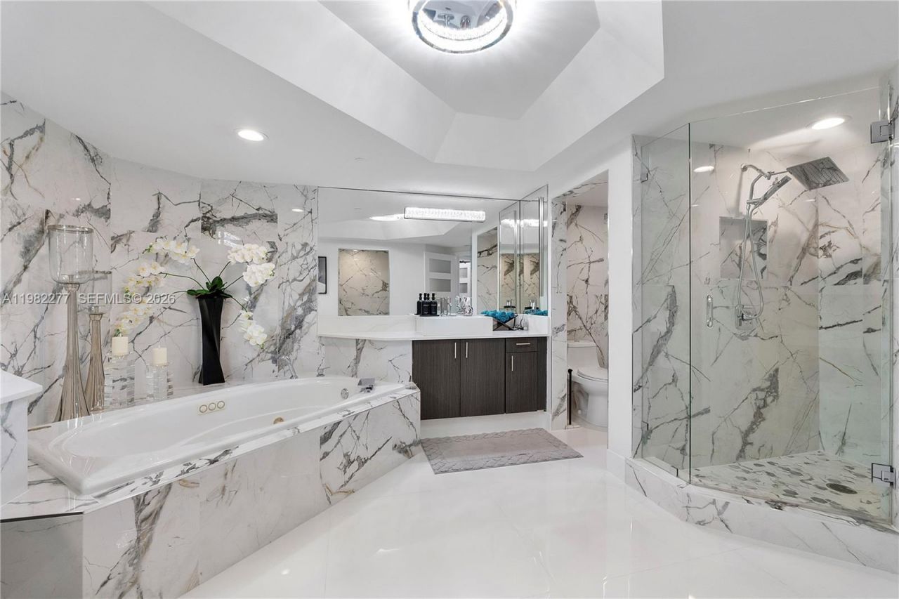 7000 Island Blvd, Unit 2609, Aventura, FL 33160 Photo