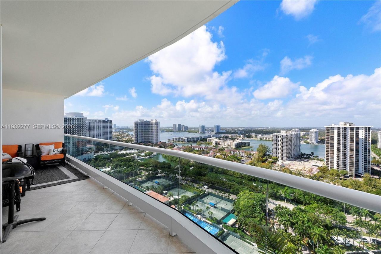 7000 Island Blvd, Unit 2609, Aventura, FL 33160 Photo