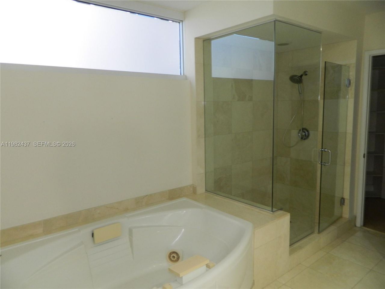 17555 Collins Ave , Unit 406, Sunny Isles Beach, FL 33160 Photo