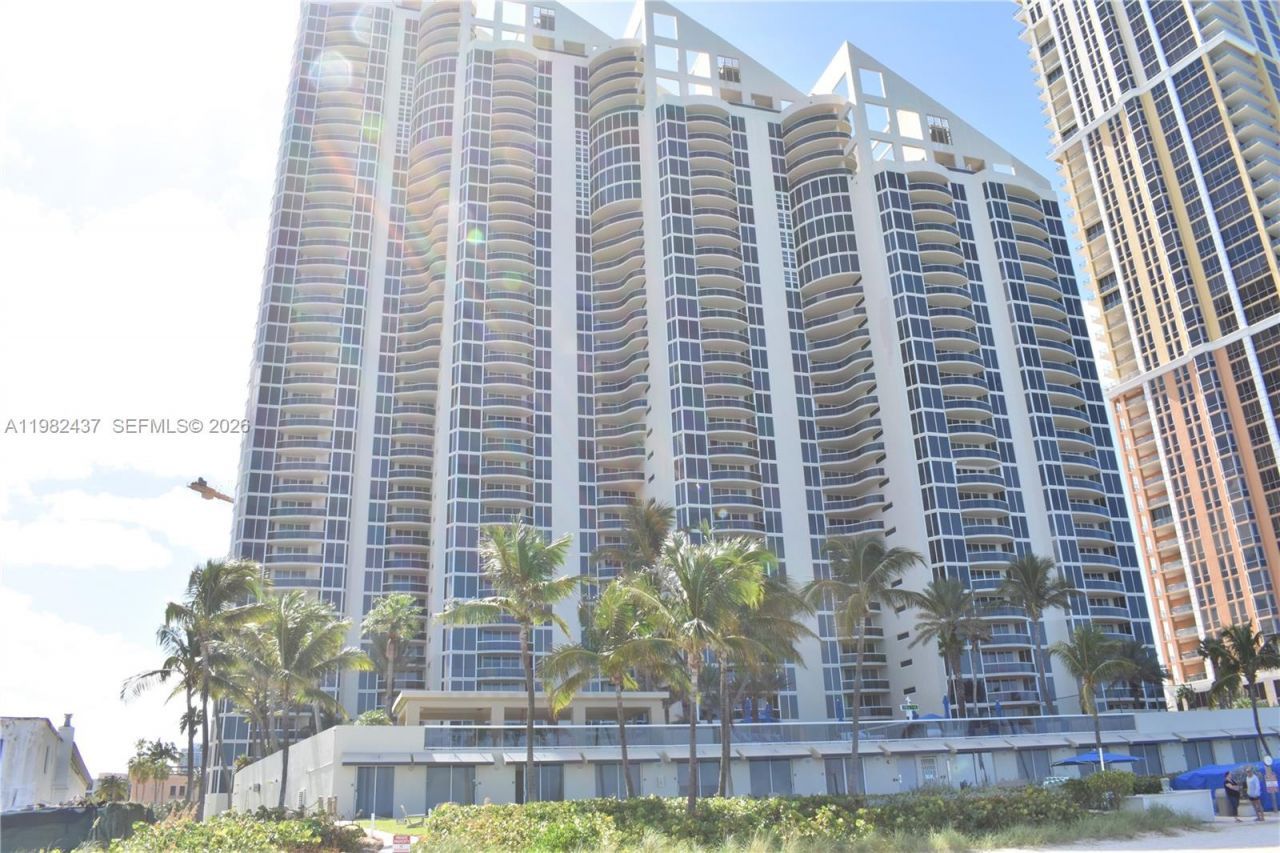 17555 Collins Ave , Unit 406, Sunny Isles Beach, FL 33160 Photo
